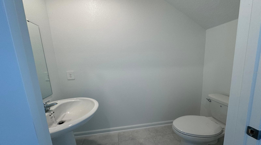 DAVENPORT, Florida 33837, 4 Bedrooms Bedrooms, ,2 BathroomsBathrooms,Residential,For Sale,WATERFALL,0,MFRO6411612