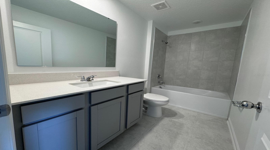 DAVENPORT, Florida 33837, 4 Bedrooms Bedrooms, ,2 BathroomsBathrooms,Residential,For Sale,WATERFALL,0,MFRO6411612