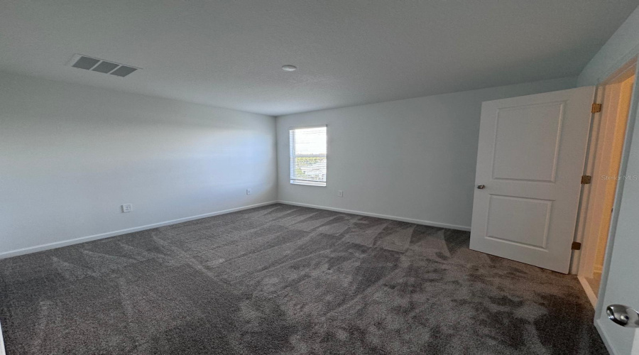 DAVENPORT, Florida 33837, 4 Bedrooms Bedrooms, ,2 BathroomsBathrooms,Residential,For Sale,WATERFALL,0,MFRO6411612