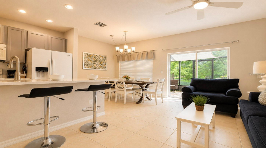 KISSIMMEE, Florida 34746, 4 Bedrooms Bedrooms, ,2 BathroomsBathrooms,Residential,For Sale,CARAVELLE,0,MFRO6405924