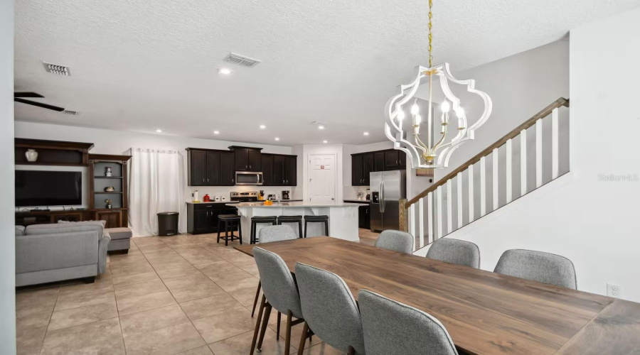 KISSIMMEE, Florida 34747, 7 Bedrooms Bedrooms, ,6 BathroomsBathrooms,Residential,For Sale,AMELIA DOWNS,0,MFRO6411198