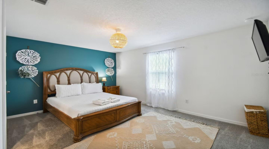 KISSIMMEE, Florida 34747, 7 Bedrooms Bedrooms, ,6 BathroomsBathrooms,Residential,For Sale,AMELIA DOWNS,0,MFRO6411198
