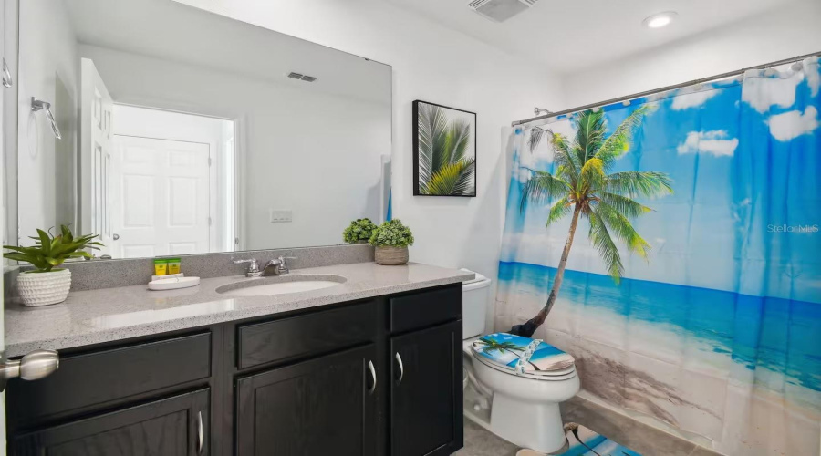 KISSIMMEE, Florida 34747, 7 Bedrooms Bedrooms, ,6 BathroomsBathrooms,Residential,For Sale,AMELIA DOWNS,0,MFRO6411198