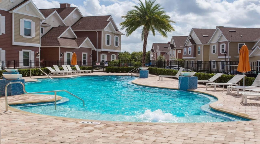KISSIMMEE, Florida 34747, 4 Bedrooms Bedrooms, ,4 BathroomsBathrooms,Residential,For Sale,SUNNY DREAMS,0,MFRO6411224