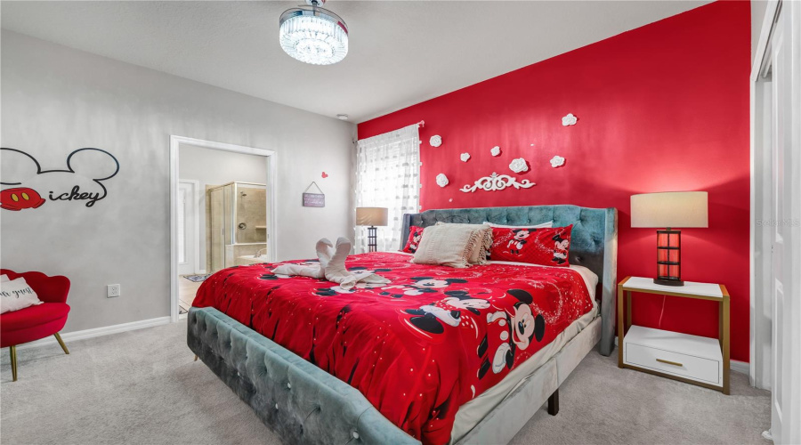 DAVENPORT, Florida 33897, 6 Bedrooms Bedrooms, ,4 BathroomsBathrooms,Residential,For Sale,LANA,0,MFRO6411602
