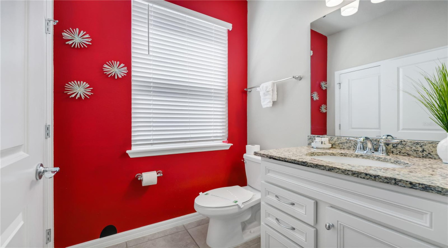 DAVENPORT, Florida 33897, 6 Bedrooms Bedrooms, ,4 BathroomsBathrooms,Residential,For Sale,LANA,0,MFRO6411602
