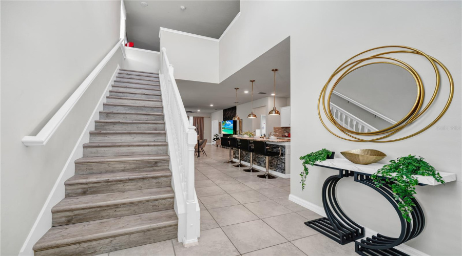 DAVENPORT, Florida 33897, 6 Bedrooms Bedrooms, ,4 BathroomsBathrooms,Residential,For Sale,LANA,0,MFRO6411602