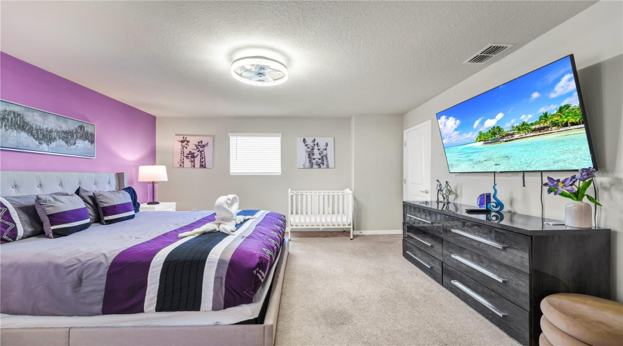 DAVENPORT, Florida 33897, 6 Bedrooms Bedrooms, ,4 BathroomsBathrooms,Residential,For Sale,LANA,0,MFRO6411602