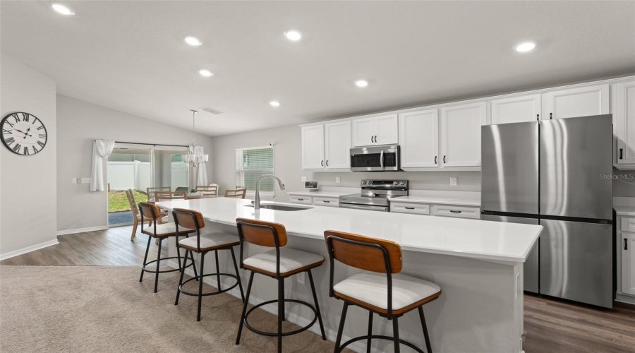 DAVENPORT, Florida 33837, 4 Bedrooms Bedrooms, ,2 BathroomsBathrooms,Residential,For Sale,MOUNTAIN FLOWER,0,MFRO6411570