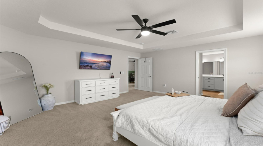 DAVENPORT, Florida 33837, 4 Bedrooms Bedrooms, ,2 BathroomsBathrooms,Residential,For Sale,MOUNTAIN FLOWER,0,MFRO6411570