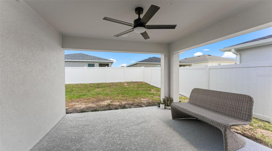DAVENPORT, Florida 33837, 4 Bedrooms Bedrooms, ,2 BathroomsBathrooms,Residential,For Sale,MOUNTAIN FLOWER,0,MFRO6411570