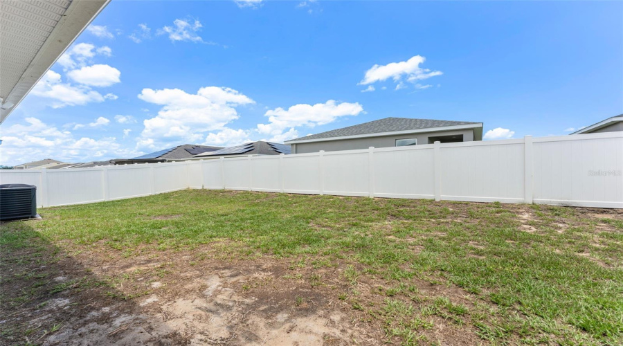 DAVENPORT, Florida 33837, 4 Bedrooms Bedrooms, ,2 BathroomsBathrooms,Residential,For Sale,MOUNTAIN FLOWER,0,MFRO6411570