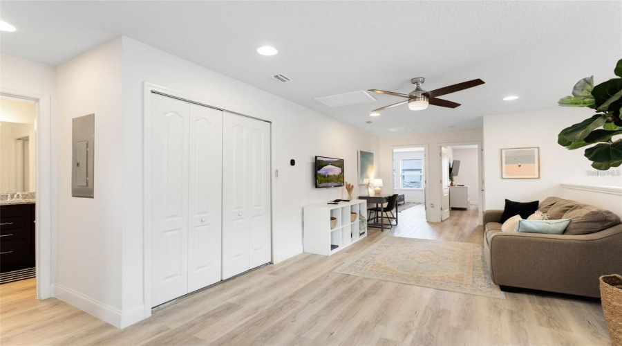KISSIMMEE, Florida 34747, 5 Bedrooms Bedrooms, ,4 BathroomsBathrooms,Residential,For Sale,ADRIATICO,0,MFRO6411777