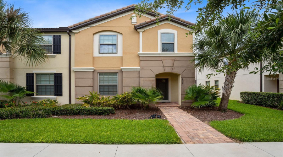 KISSIMMEE, Florida 34747, 5 Bedrooms Bedrooms, ,4 BathroomsBathrooms,Residential,For Sale,ADRIATICO,0,MFRO6411777