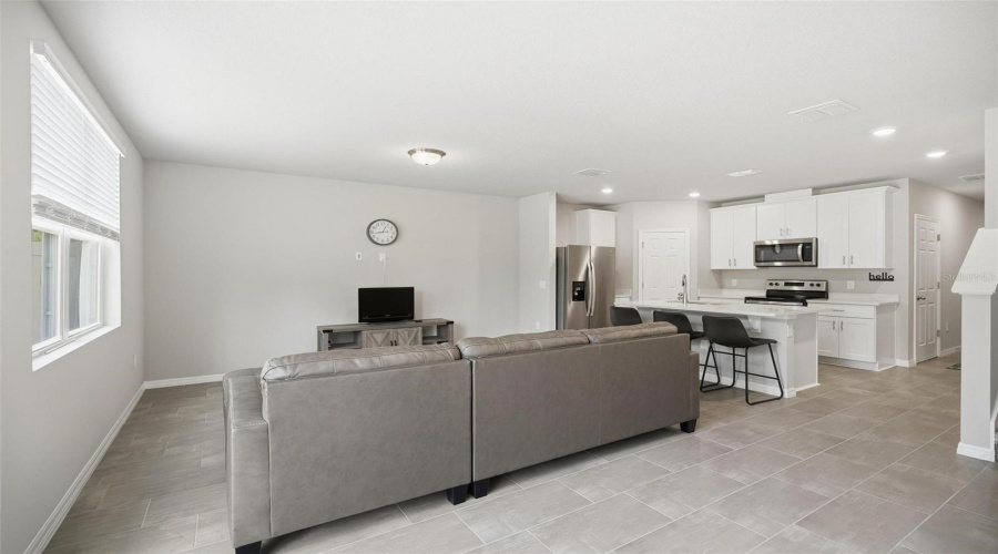 DAVENPORT, Florida 33896, 3 Bedrooms Bedrooms, ,2 BathroomsBathrooms,Residential,For Sale,LEGACY,0,MFRFC318867