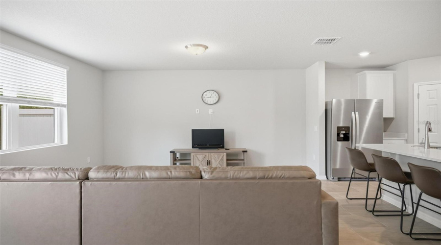 DAVENPORT, Florida 33896, 3 Bedrooms Bedrooms, ,2 BathroomsBathrooms,Residential,For Sale,LEGACY,0,MFRFC318867