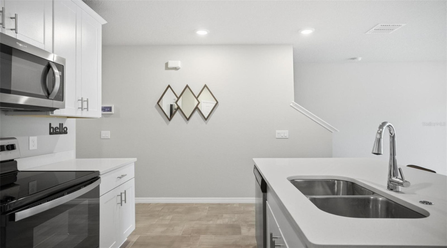 DAVENPORT, Florida 33896, 3 Bedrooms Bedrooms, ,2 BathroomsBathrooms,Residential,For Sale,LEGACY,0,MFRFC318867