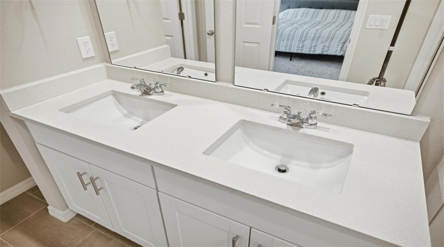 DAVENPORT, Florida 33896, 3 Bedrooms Bedrooms, ,2 BathroomsBathrooms,Residential,For Sale,LEGACY,0,MFRFC318867