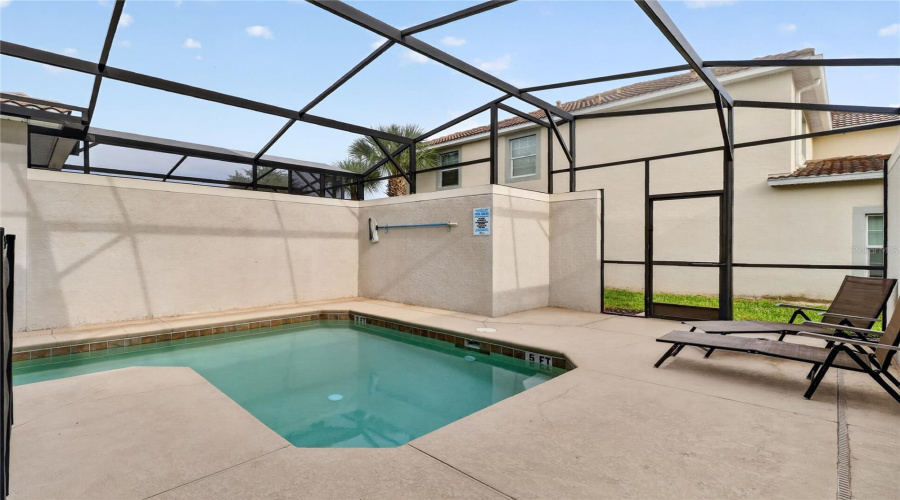 DAVENPORT, Florida 33896, 4 Bedrooms Bedrooms, ,3 BathroomsBathrooms,Residential,For Sale,STINGER,0,MFRO6411287