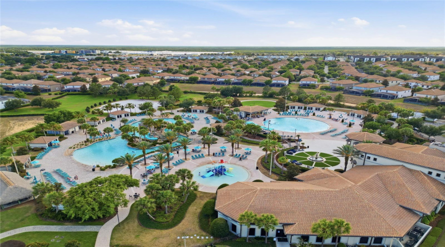 DAVENPORT, Florida 33896, 4 Bedrooms Bedrooms, ,3 BathroomsBathrooms,Residential,For Sale,STINGER,0,MFRO6411287