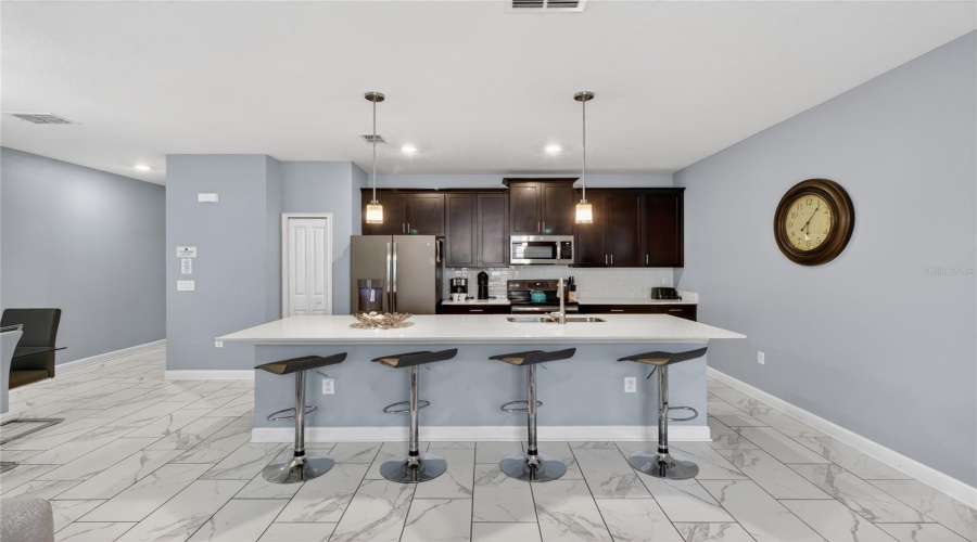 DAVENPORT, Florida 33896, 4 Bedrooms Bedrooms, ,3 BathroomsBathrooms,Residential,For Sale,STINGER,0,MFRO6411287