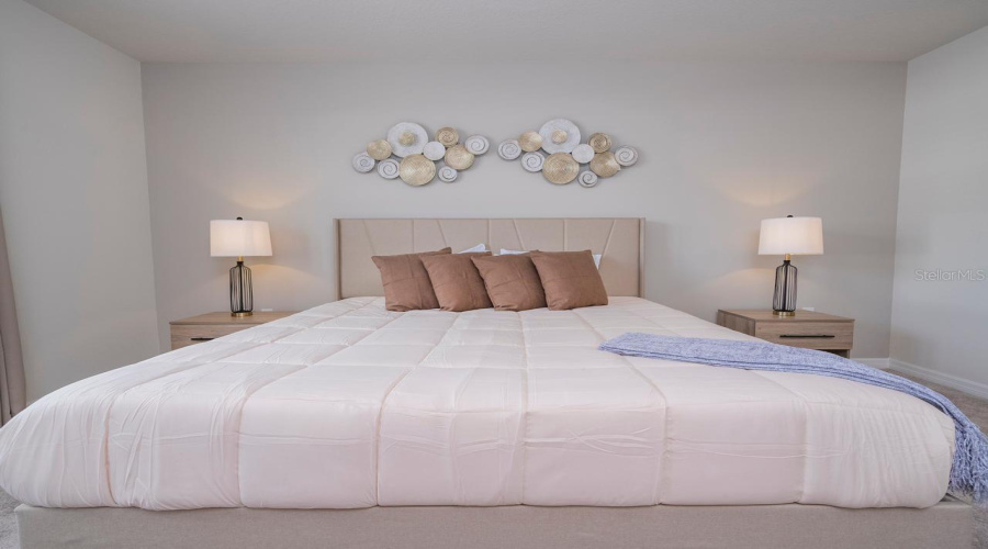 DAVENPORT, Florida 33897, 5 Bedrooms Bedrooms, ,4 BathroomsBathrooms,Residential,For Sale,LANA,0,MFRO6411079