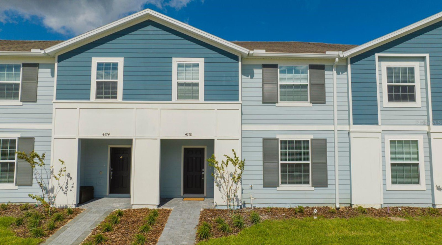 DAVENPORT, Florida 33897, 5 Bedrooms Bedrooms, ,4 BathroomsBathrooms,Residential,For Sale,LANA,0,MFRO6411079