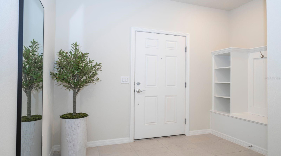 DAVENPORT, Florida 33897, 5 Bedrooms Bedrooms, ,4 BathroomsBathrooms,Residential,For Sale,LANA,0,MFRO6411079