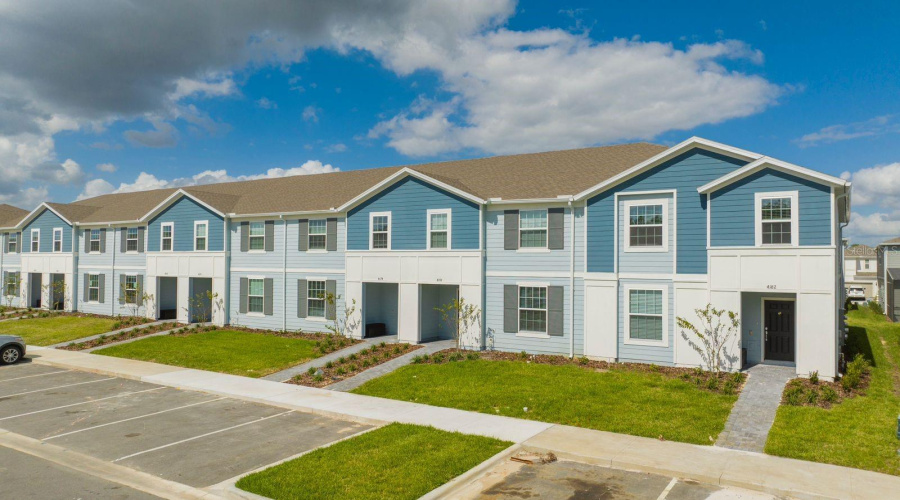 DAVENPORT, Florida 33897, 5 Bedrooms Bedrooms, ,4 BathroomsBathrooms,Residential,For Sale,LANA,0,MFRO6411079