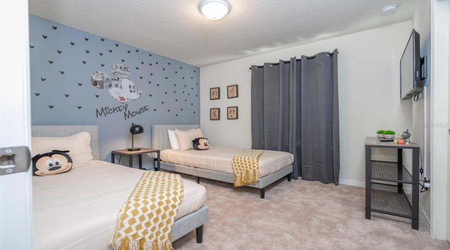 DAVENPORT, Florida 33897, 5 Bedrooms Bedrooms, ,4 BathroomsBathrooms,Residential,For Sale,LANA,0,MFRO6411079