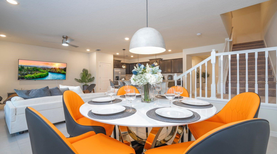 DAVENPORT, Florida 33897, 5 Bedrooms Bedrooms, ,4 BathroomsBathrooms,Residential,For Sale,LANA,0,MFRO6411079