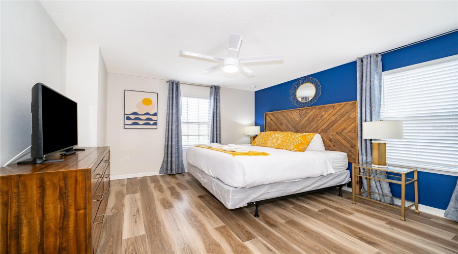 KISSIMMEE, Florida 34747, 7 Bedrooms Bedrooms, ,5 BathroomsBathrooms,Residential,For Sale,NICE,0,MFRO6411765