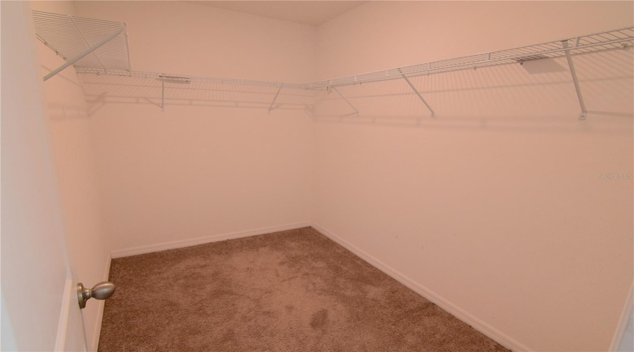 DAVENPORT, Florida 33837, 3 Bedrooms Bedrooms, ,2 BathroomsBathrooms,Residential,For Sale,GRANDIN,0,MFRO6400490