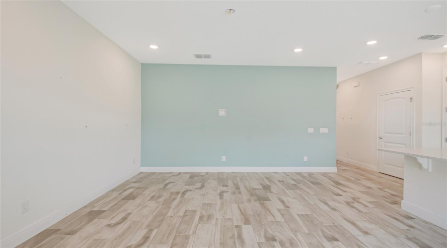 KISSIMMEE, Florida 34747, 3 Bedrooms Bedrooms, ,3 BathroomsBathrooms,Residential,For Sale,CASTAWAY,0,MFRS5148246