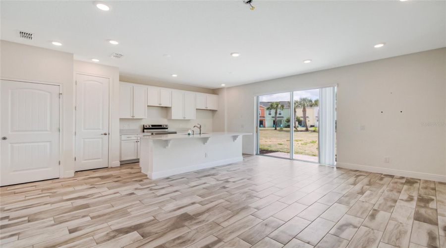 KISSIMMEE, Florida 34747, 3 Bedrooms Bedrooms, ,3 BathroomsBathrooms,Residential,For Sale,CASTAWAY,0,MFRS5148246