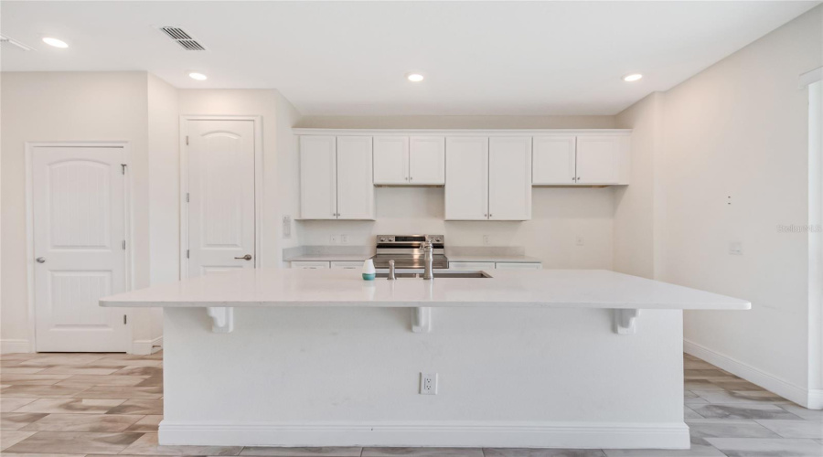 KISSIMMEE, Florida 34747, 3 Bedrooms Bedrooms, ,3 BathroomsBathrooms,Residential,For Sale,CASTAWAY,0,MFRS5148246