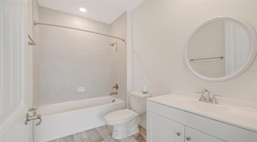 KISSIMMEE, Florida 34747, 3 Bedrooms Bedrooms, ,3 BathroomsBathrooms,Residential,For Sale,CASTAWAY,0,MFRS5148246