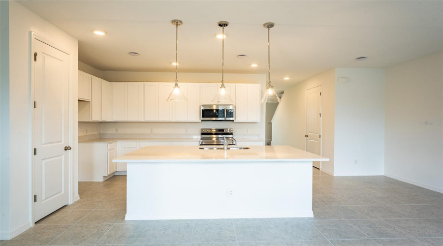 DAVENPORT, Florida 33896, 3 Bedrooms Bedrooms, ,2 BathroomsBathrooms,Residential,For Sale,PLANTATION,0,MFRS5150798
