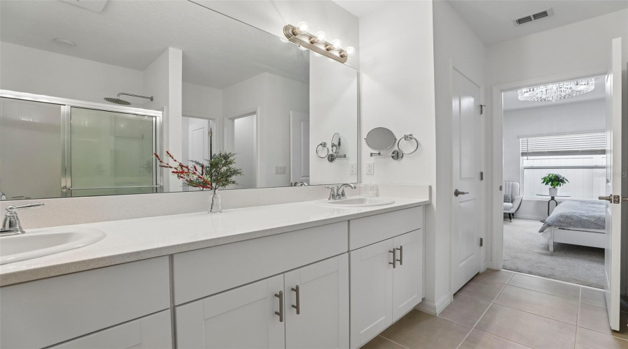 DAVENPORT, Florida 33897, 4 Bedrooms Bedrooms, ,2 BathroomsBathrooms,Residential,For Sale,COSTA BLANCA,0,MFRO6410948