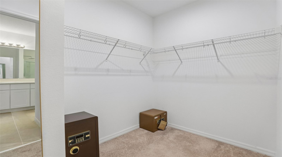 DAVENPORT, Florida 33897, 4 Bedrooms Bedrooms, ,2 BathroomsBathrooms,Residential,For Sale,COSTA BLANCA,0,MFRO6410948