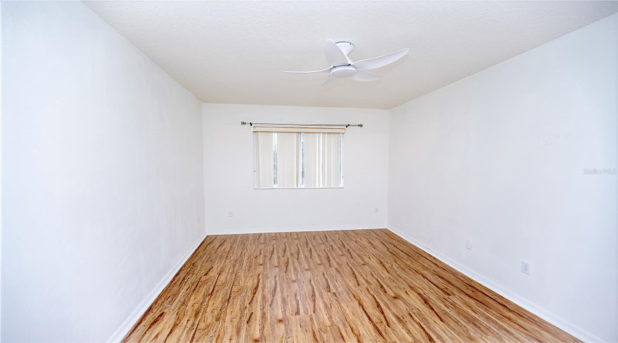 DAVENPORT, Florida 33897, 4 Bedrooms Bedrooms, ,3 BathroomsBathrooms,Residential,For Sale,ORCHID,0,MFRS5150832