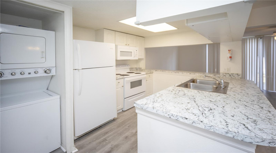 DAVENPORT, Florida 33897, 4 Bedrooms Bedrooms, ,3 BathroomsBathrooms,Residential,For Sale,ORCHID,0,MFRS5150832