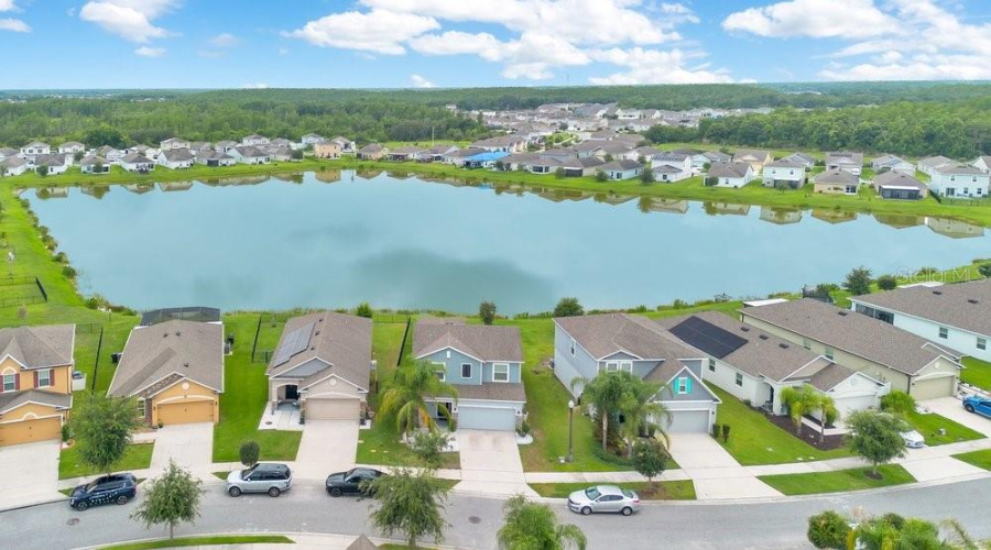 KISSIMMEE, Florida 34746, 4 Bedrooms Bedrooms, ,2 BathroomsBathrooms,Residential,For Sale,CANYON BREEZE,0,MFRTB8513879