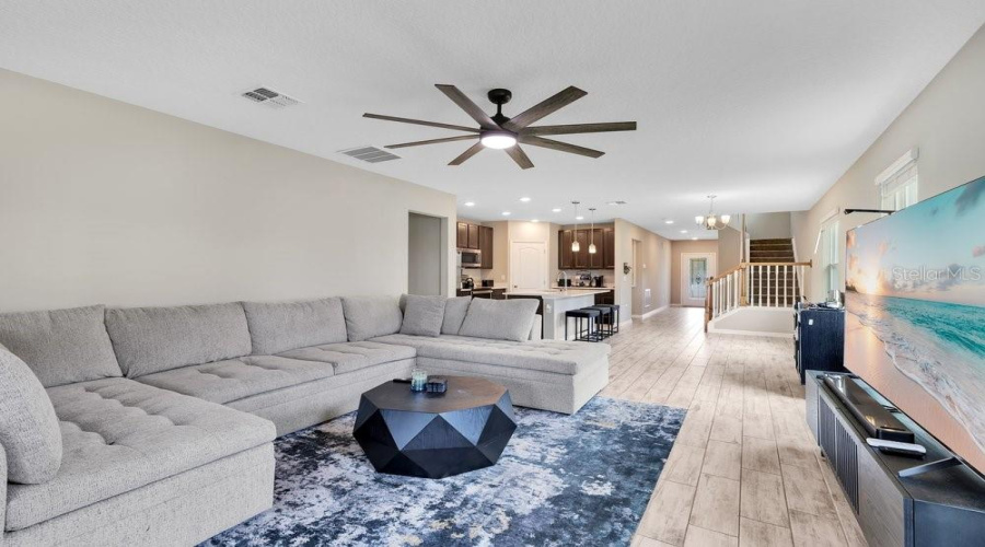 KISSIMMEE, Florida 34746, 4 Bedrooms Bedrooms, ,2 BathroomsBathrooms,Residential,For Sale,CANYON BREEZE,0,MFRTB8513879