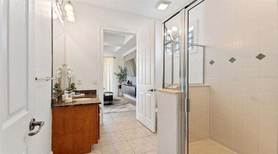 KISSIMMEE, Florida 34747, 5 Bedrooms Bedrooms, ,5 BathroomsBathrooms,Residential,For Sale,EUSTON DR,0,MFRS5150888