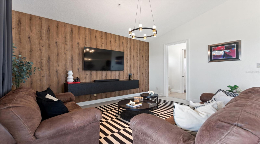 KISSIMMEE, Florida 34747, 5 Bedrooms Bedrooms, ,5 BathroomsBathrooms,Residential,For Sale,EUSTON DR,0,MFRS5150888