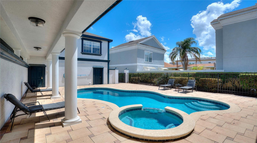 KISSIMMEE, Florida 34747, 5 Bedrooms Bedrooms, ,5 BathroomsBathrooms,Residential,For Sale,EUSTON DR,0,MFRS5150888