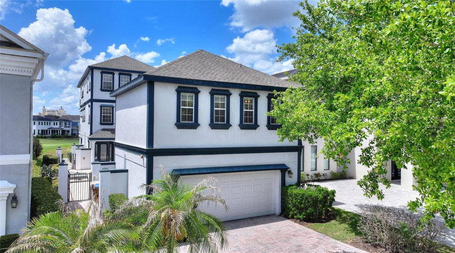 KISSIMMEE, Florida 34747, 5 Bedrooms Bedrooms, ,5 BathroomsBathrooms,Residential,For Sale,EUSTON DR,0,MFRS5150888