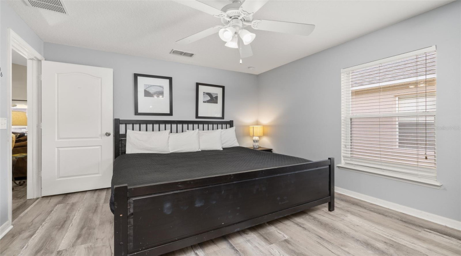 DAVENPORT, Florida 33896, 5 Bedrooms Bedrooms, ,3 BathroomsBathrooms,Residential,For Sale,SCRUB JAY,0,MFRS5150527