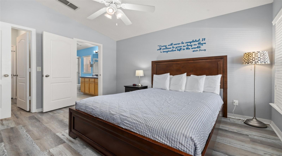 DAVENPORT, Florida 33896, 5 Bedrooms Bedrooms, ,3 BathroomsBathrooms,Residential,For Sale,SCRUB JAY,0,MFRS5150527